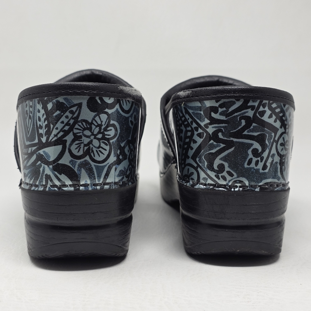 Dansko Womens Professional Floral Patent Clog Size 39 EU 8.5-9 US Pre-owned - Picture 5 of 15